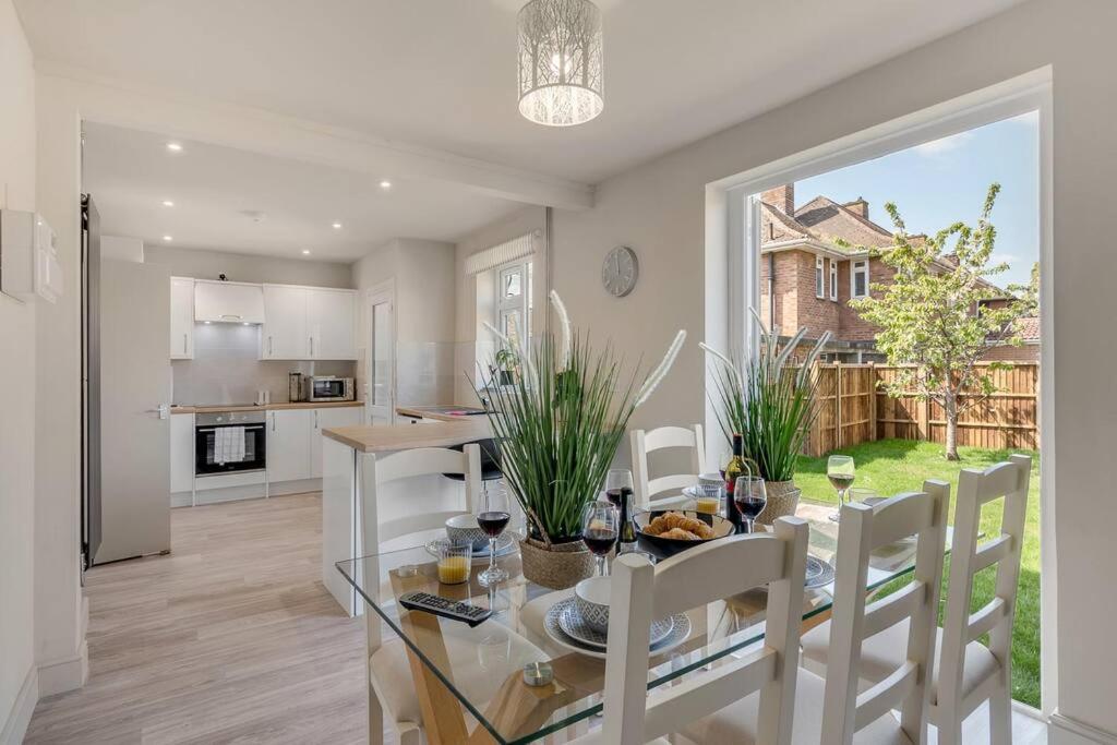 4 Bedroom Pitchford Norwich Bagian luar foto